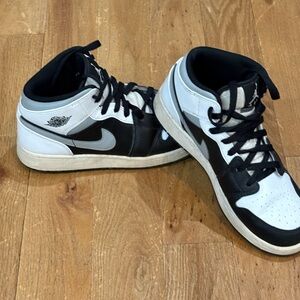 Nike Jordan 1 high sneakers (white/black/gray)